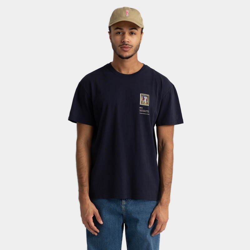 Navy t-shirt fra revolution