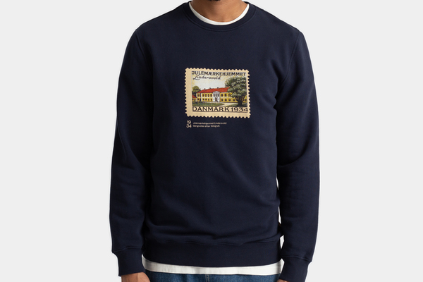 Navy sweatshirt fra revolution