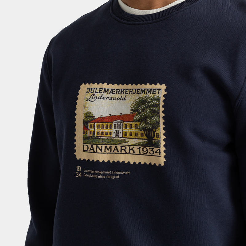Navy sweatshirt fra revolution